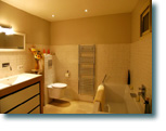 Villa San Marco - Guest Bathroom